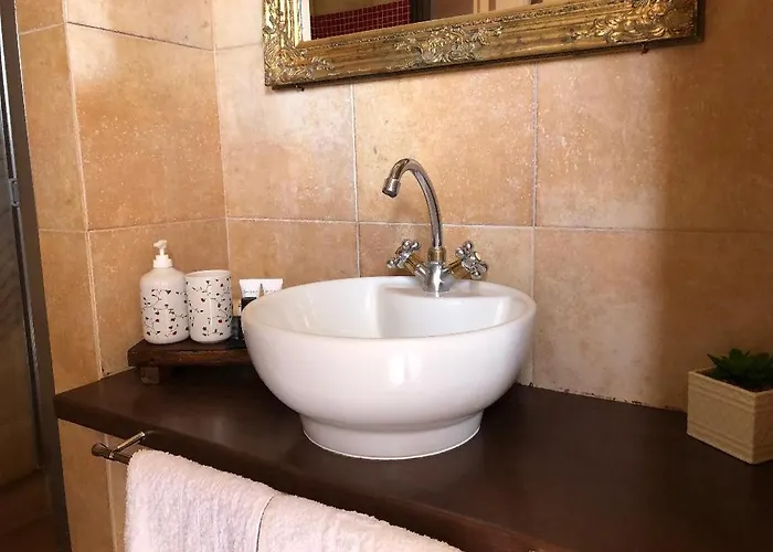 Elaion Mini بيت ضيافة 4*