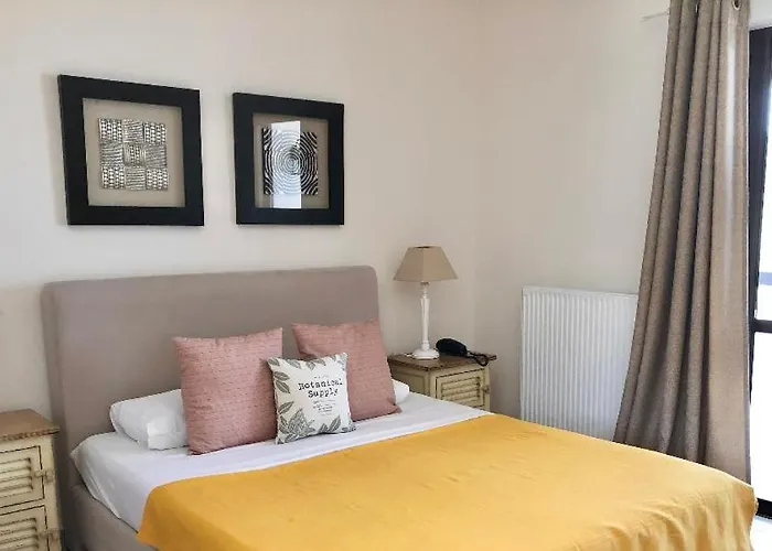 Elaion Mini بيت ضيافة 4*